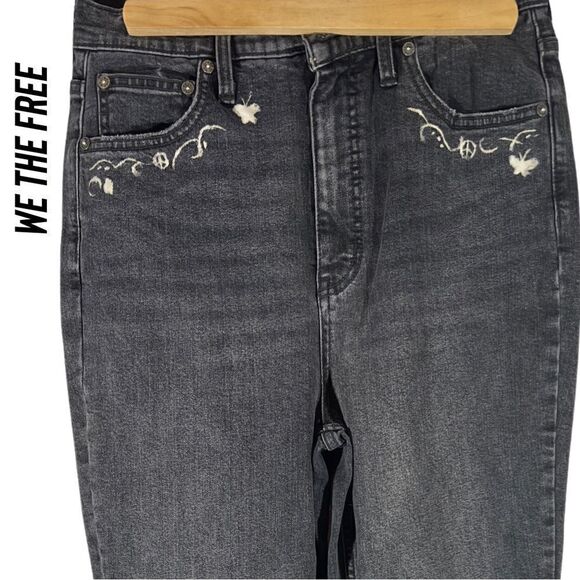 WE THE FREE CURVY BUTTERFLY JEANS HIGH RISE NEW SIZE 30 BLACK - Picture 3 of 7